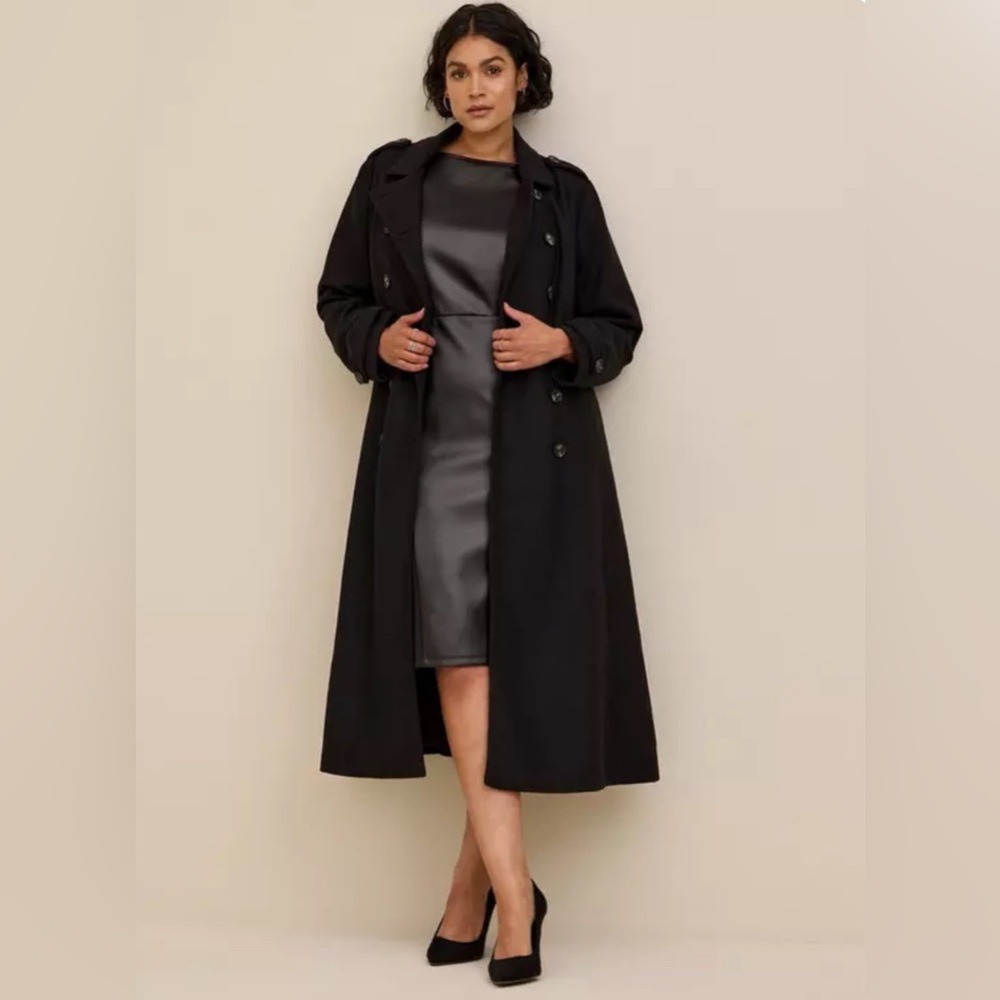 NWT Torrid At The Knee Coated Scuba Dress - Picture 2 of 4